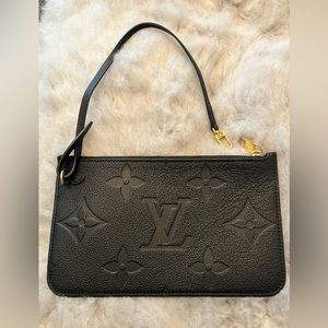 NWOT Authentic Louis Vuitton Empreinte Monogram Pochette - black